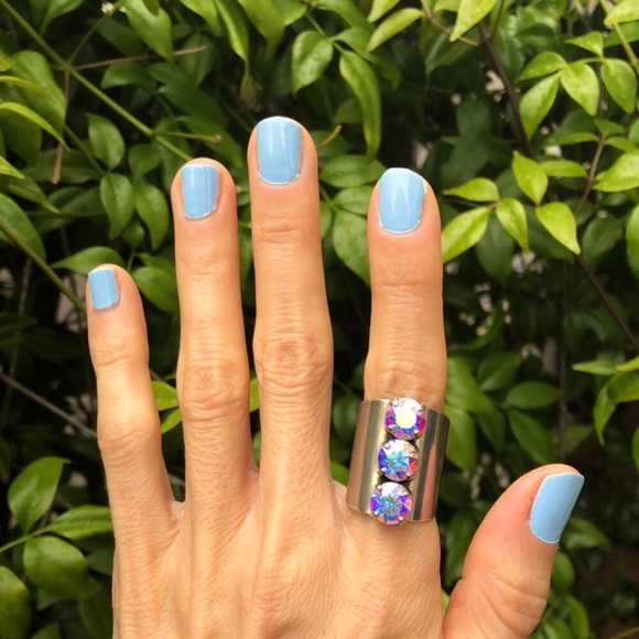 Jewelry - Silver Aurora Borealis Crystal Boho Statement Ring